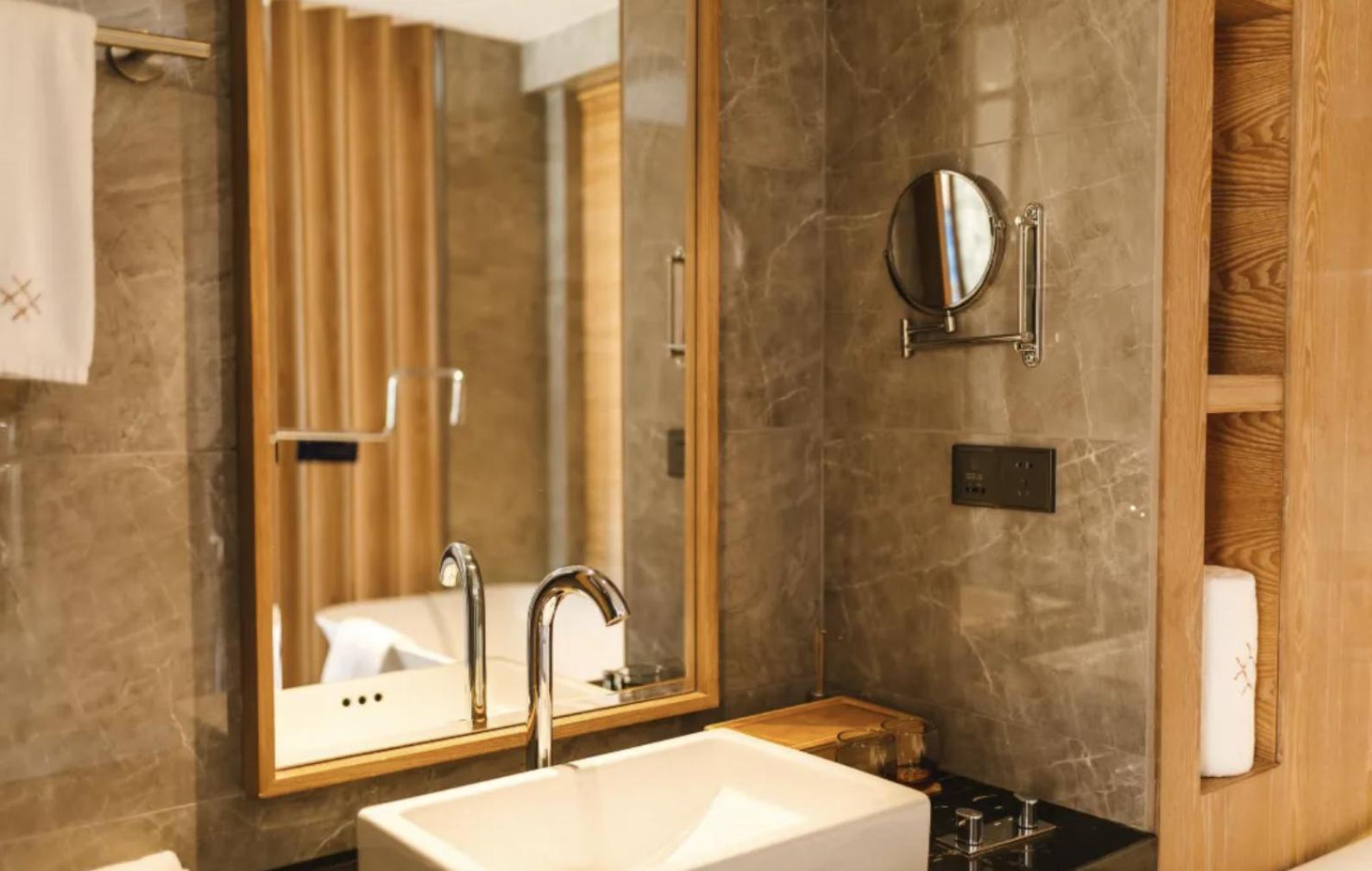 Hong Long Jing Hotel Dali  Extérieur photo